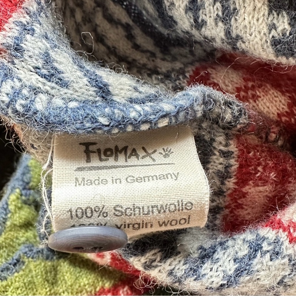 Wool Cardigan - Picture 5 of 5